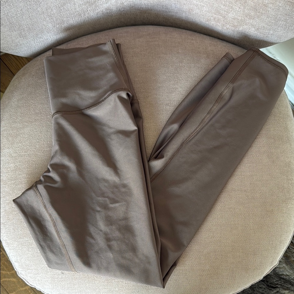 Alo Airlift Brown Leggings